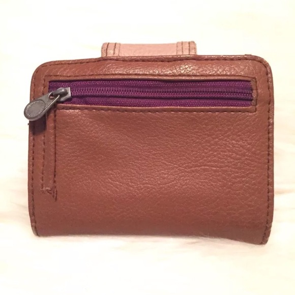 Volcom Woman’s Wallet Faux Leather Button close - Picture 2 of 8